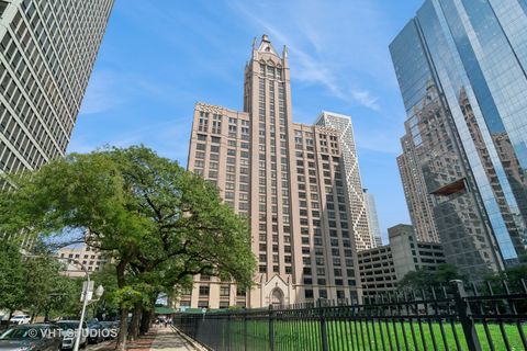 Photo of 680 N Lake Shore Drive #916, Chicago, IL 60611 (MLS # 12608493)