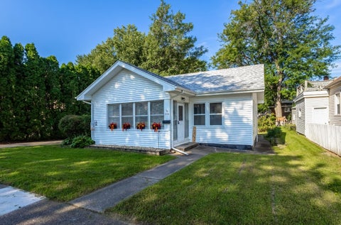 Photo of 2315 4th Street, Moline, IL 61265 (MLS # 12679782)