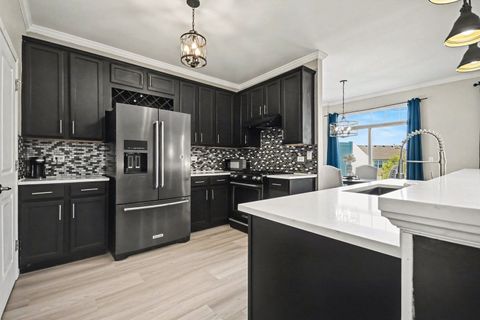 Tiny photo for 1033 Heron Circle, Joliet, IL 60431 (MLS # 12630887)