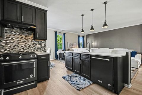 Tiny photo for 1033 Heron Circle, Joliet, IL 60431 (MLS # 12630887)