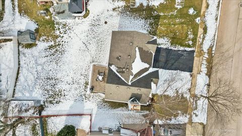 Tiny photo for 466 VALLEY FORGE Avenue, South Elgin, IL 60177 (MLS # 12600731)