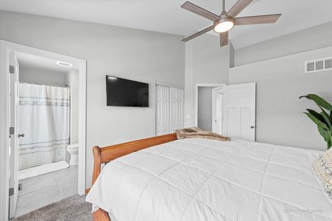 Tiny photo for 466 VALLEY FORGE Avenue, South Elgin, IL 60177 (MLS # 12600731)