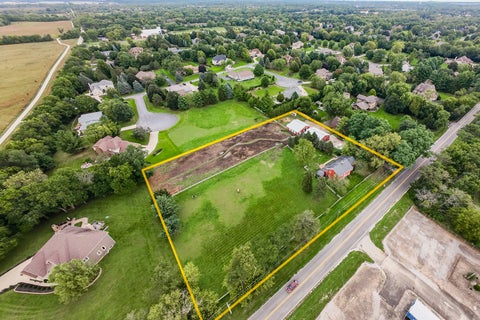 Tiny photo for 30W722 Smith Road, Wayne, IL 60184 (MLS # 12669823)