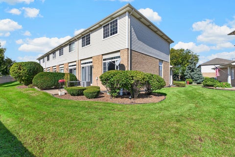 Tiny photo for 5229 W Mint Julip Drive, Alsip, IL 60803 (MLS # 12771940)