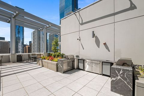 Tiny photo for 201 N Westshore Drive #604, Chicago, IL 60601 (MLS # 12693443)