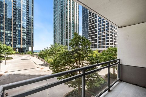 Tiny photo for 201 N Westshore Drive #604, Chicago, IL 60601 (MLS # 12693443)