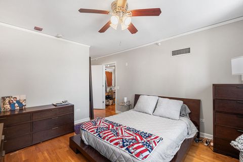 Tiny photo for 201 N Westshore Drive #604, Chicago, IL 60601 (MLS # 12693443)