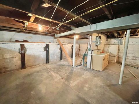 Tiny photo for 602 E MAIN Street, Christopher, IL 62822 (MLS # QC4269282)