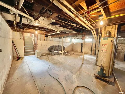 Tiny photo for 602 E MAIN Street, Christopher, IL 62822 (MLS # QC4269282)