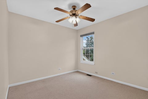Tiny photo for 36098 N New Bridge Court, Gurnee, IL 60031 (MLS # 12787458)
