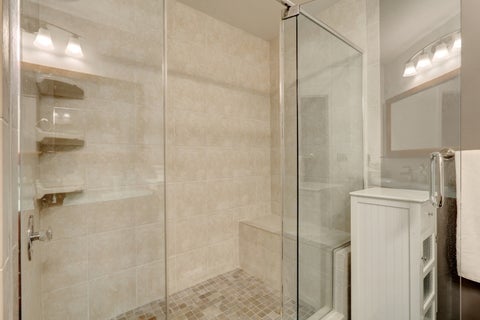 Tiny photo for 36098 N New Bridge Court, Gurnee, IL 60031 (MLS # 12787458)