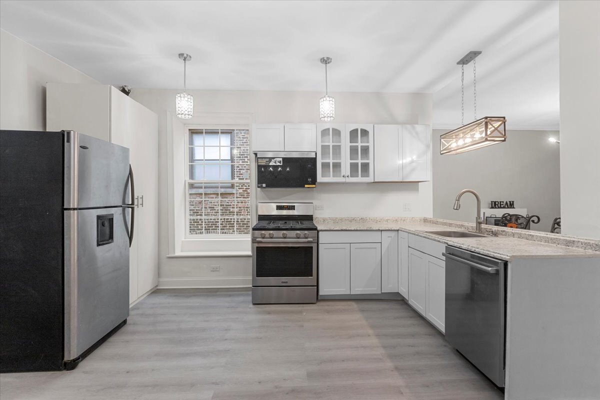 14 W Chestnut Street 4R
