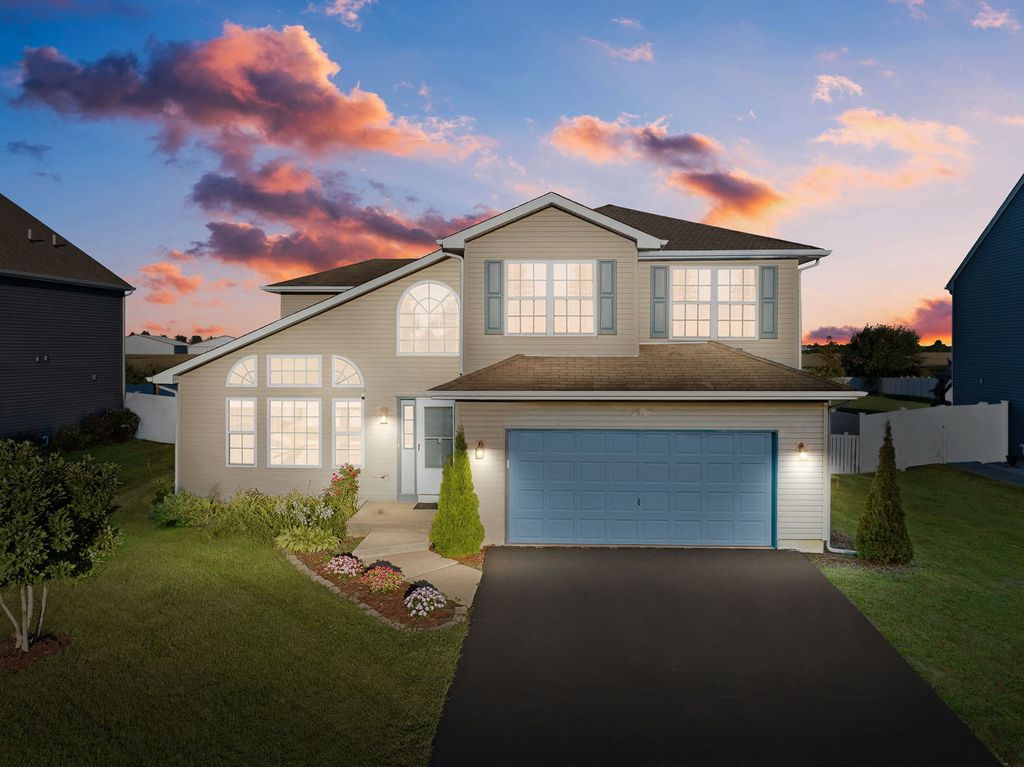 Photo for 1506 STAGHORN Drive, Joliet, IL 60431 (MLS # 12453219)