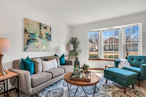 Tiny photo for 1388 Huntington Drive, Mundelein, IL 60060 (MLS # 12597091)