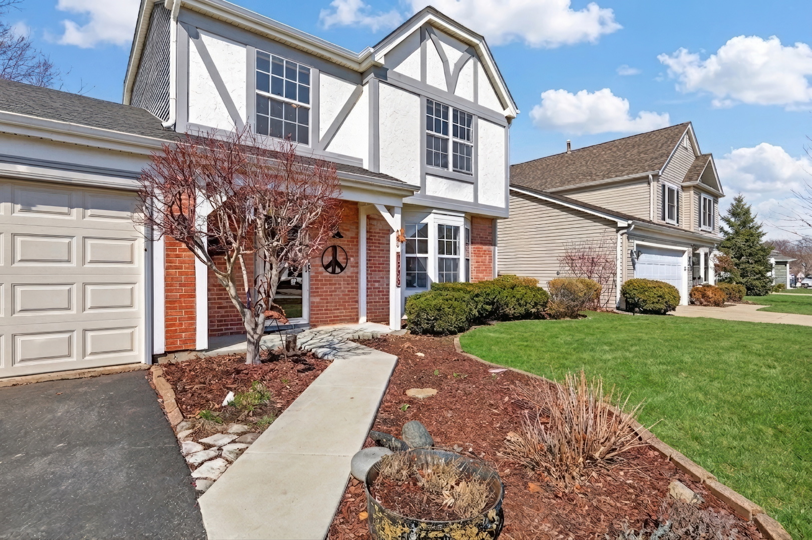 1388 Huntington Drive