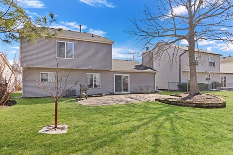 Tiny photo for 1388 Huntington Drive, Mundelein, IL 60060 (MLS # 12597091)