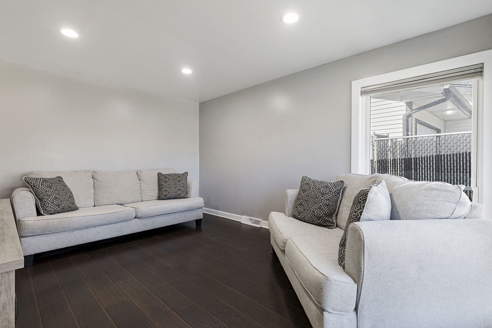 701 W Lake Park Drive