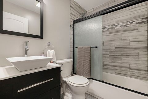 Tiny photo for 701 W Lake Park Drive, Addison, IL 60101 (MLS # 12599365)