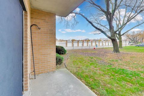 Tiny photo for 931 W Arquilla Drive #113, Glenwood, IL 60425 (MLS # 12623898)