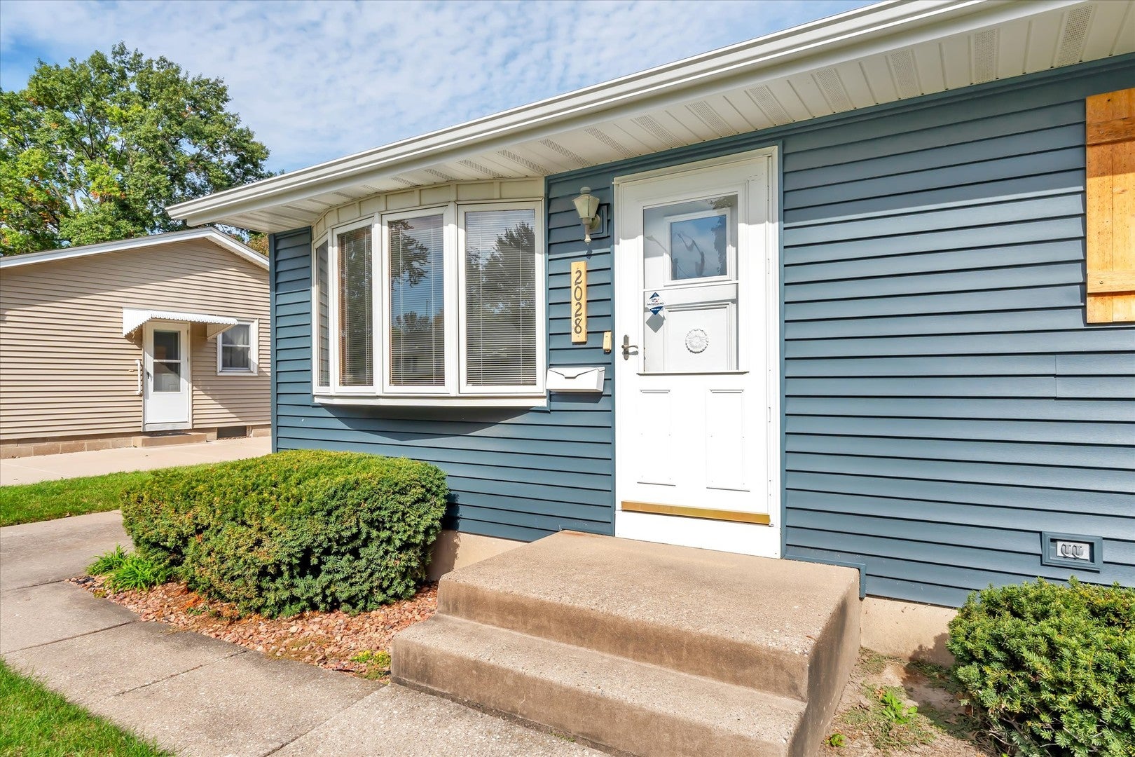 2028 W 34th Street