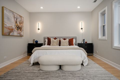 Tiny photo for 2225 W Carmen Avenue, Chicago, IL 60625 (MLS # 12535206)