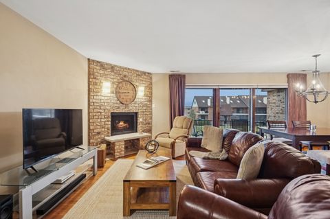 Tiny photo for 15724 Foxbend Court #2N, Orland Park, IL 60462 (MLS # 12541648)