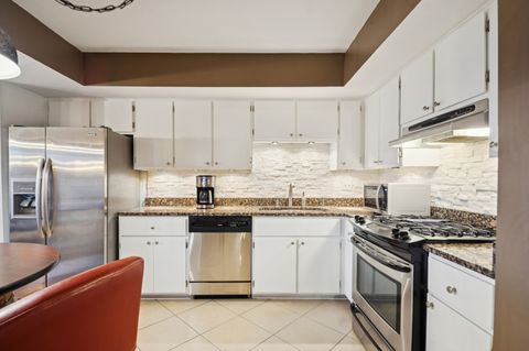 Tiny photo for 15724 Foxbend Court #2N, Orland Park, IL 60462 (MLS # 12541648)