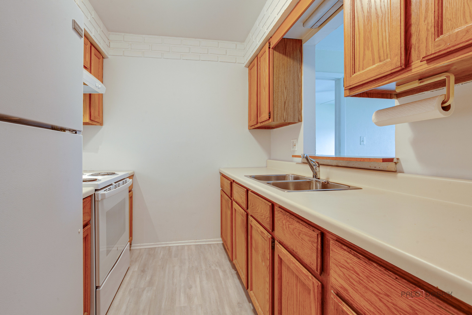 625 W Huntington Commons Road 208