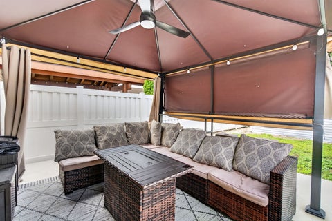 Tiny photo for 11120 S Albany Avenue, Chicago, IL 60655 (MLS # 12730622)