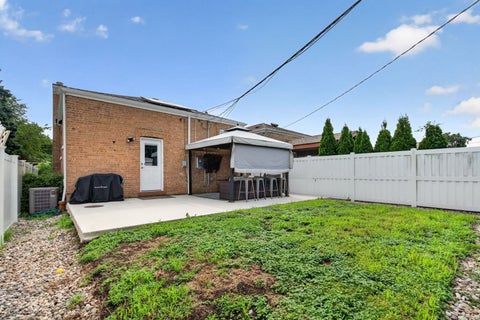 Tiny photo for 11120 S Albany Avenue, Chicago, IL 60655 (MLS # 12730622)