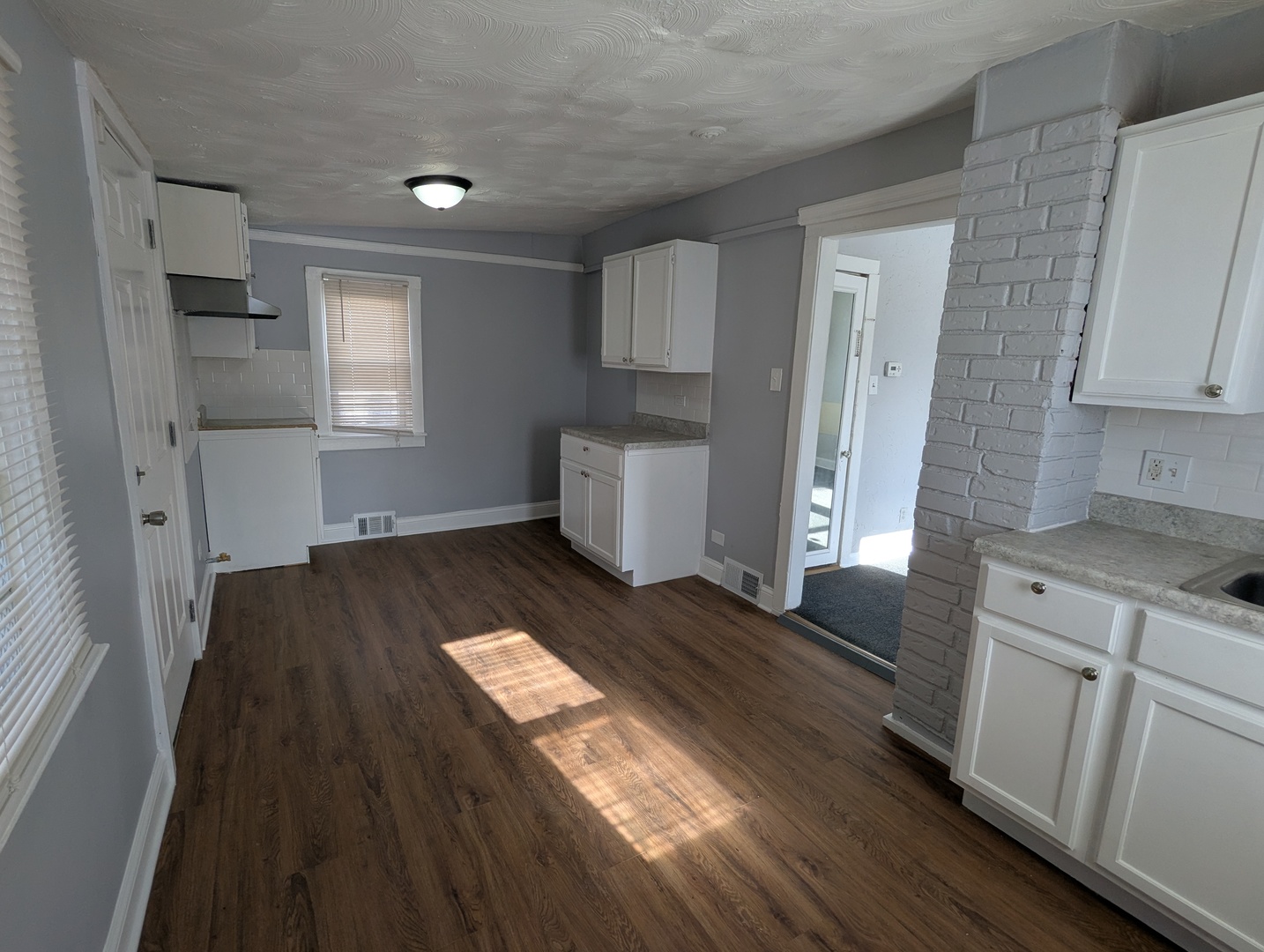 9608 S Wallace Street