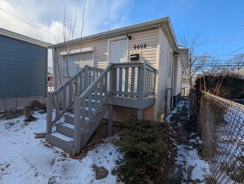 9608 S Wallace Street Chicago IL 60628