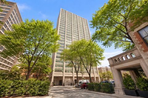 Photo of Chicago, IL 60657 (MLS # 12622934)