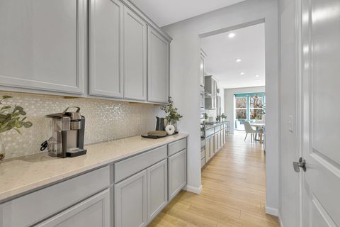 Tiny photo for 417 Freedlund Course, Batavia, IL 60510 (MLS # 12478973)