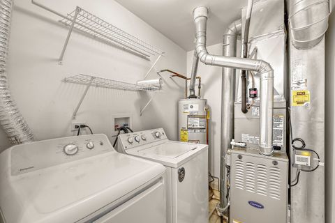 Tiny photo for 273 Nicole Drive #E, South Elgin, IL 60177 (MLS # 12606202)