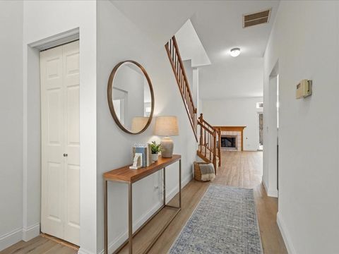 Tiny photo for 209 Huntington Court, Oswego, IL 60543 (MLS # 12584526)