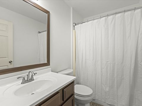 Tiny photo for 209 Huntington Court, Oswego, IL 60543 (MLS # 12584526)