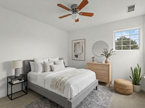 Tiny photo for 209 Huntington Court, Oswego, IL 60543 (MLS # 12584526)