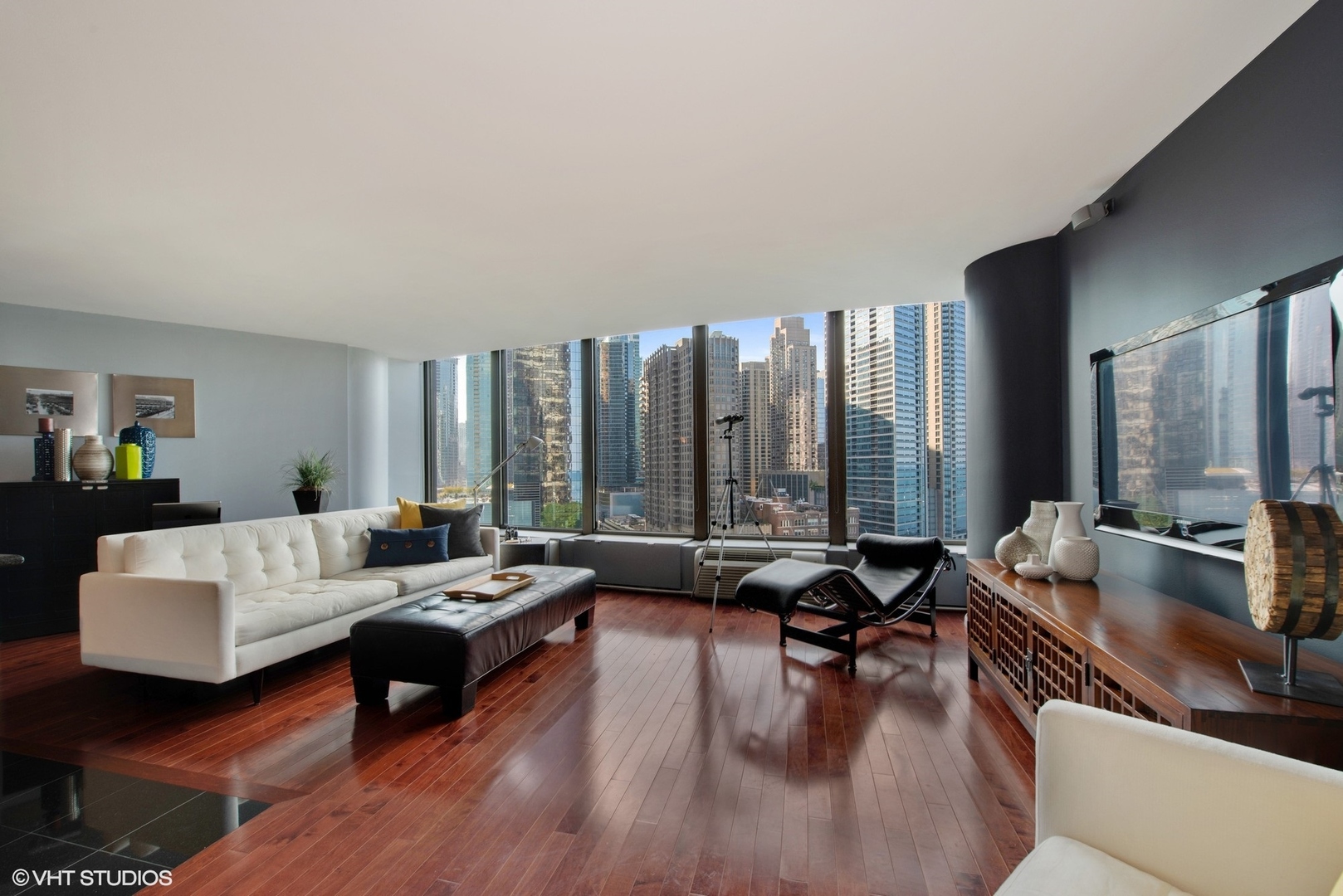 505 N LAKE SHORE Drive 1518
