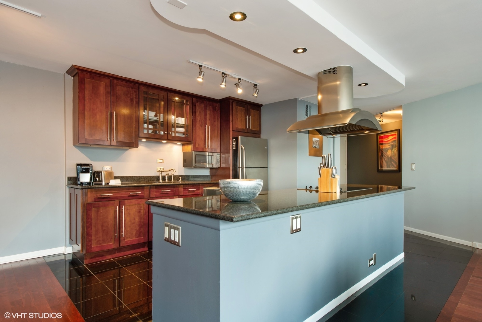 505 N LAKE SHORE Drive 1518