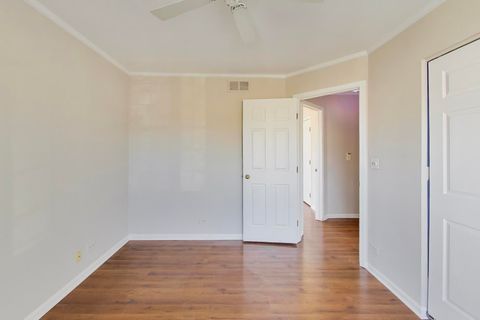 Tiny photo for 2014 Aspen Drive, Woodstock, IL 60098 (MLS # 12590074)