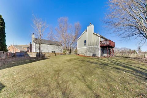Tiny photo for 2014 Aspen Drive, Woodstock, IL 60098 (MLS # 12590074)