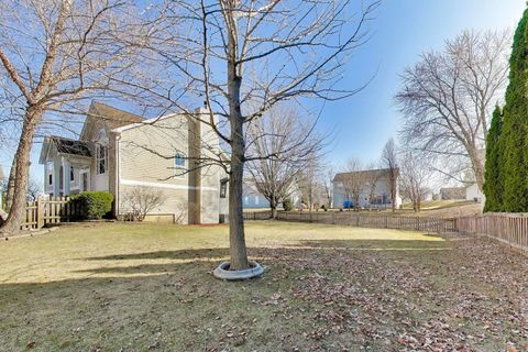 Tiny photo for 2014 Aspen Drive, Woodstock, IL 60098 (MLS # 12590074)