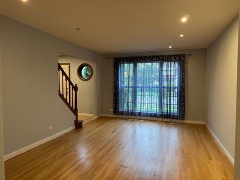 Tiny photo for 33 Buchanan Lane, Streamwood, IL 60107 (MLS # 12774699)