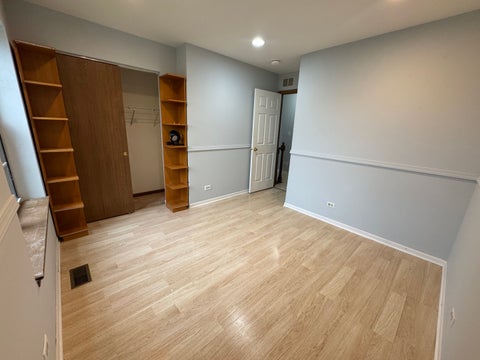Tiny photo for 33 Buchanan Lane, Streamwood, IL 60107 (MLS # 12774699)