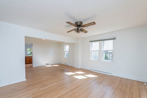 Tiny photo for 33771 N 2nd Street, Grayslake, IL 60030 (MLS # 12611847)