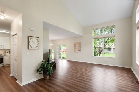 Tiny photo for 828 Amelia Court, Grayslake, IL 60030 (MLS # 12722644)