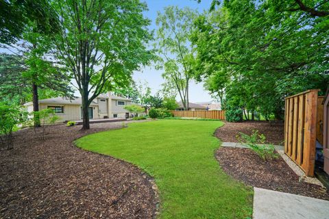 Tiny photo for 5N260 Eagle Terrace, Itasca, IL 60143 (MLS # 12447112)