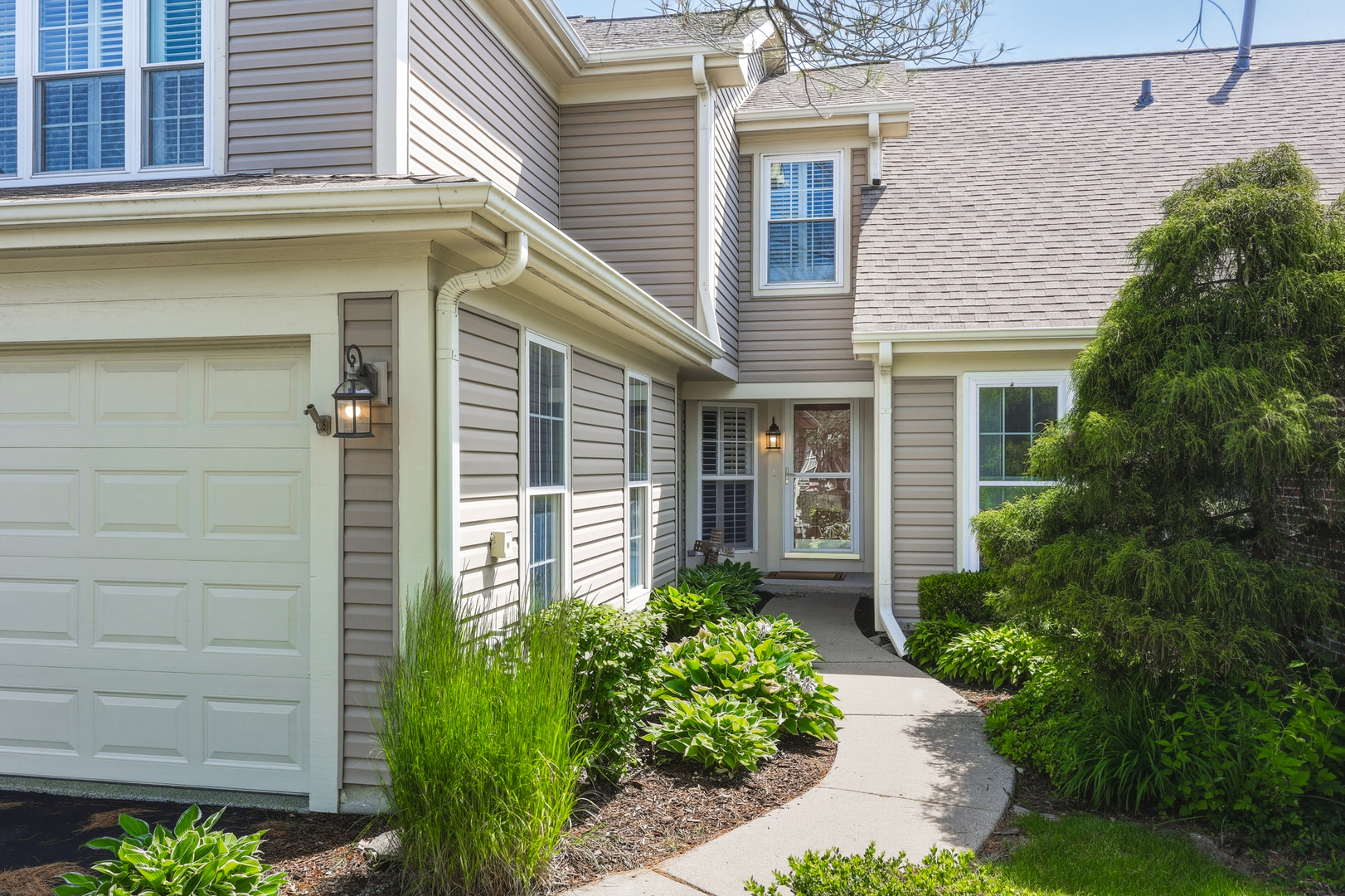 702 Clover Hill Court