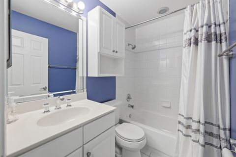 Tiny photo for 702 Clover Hill Court, Elk Grove Village, IL 60007 (MLS # 12669048)